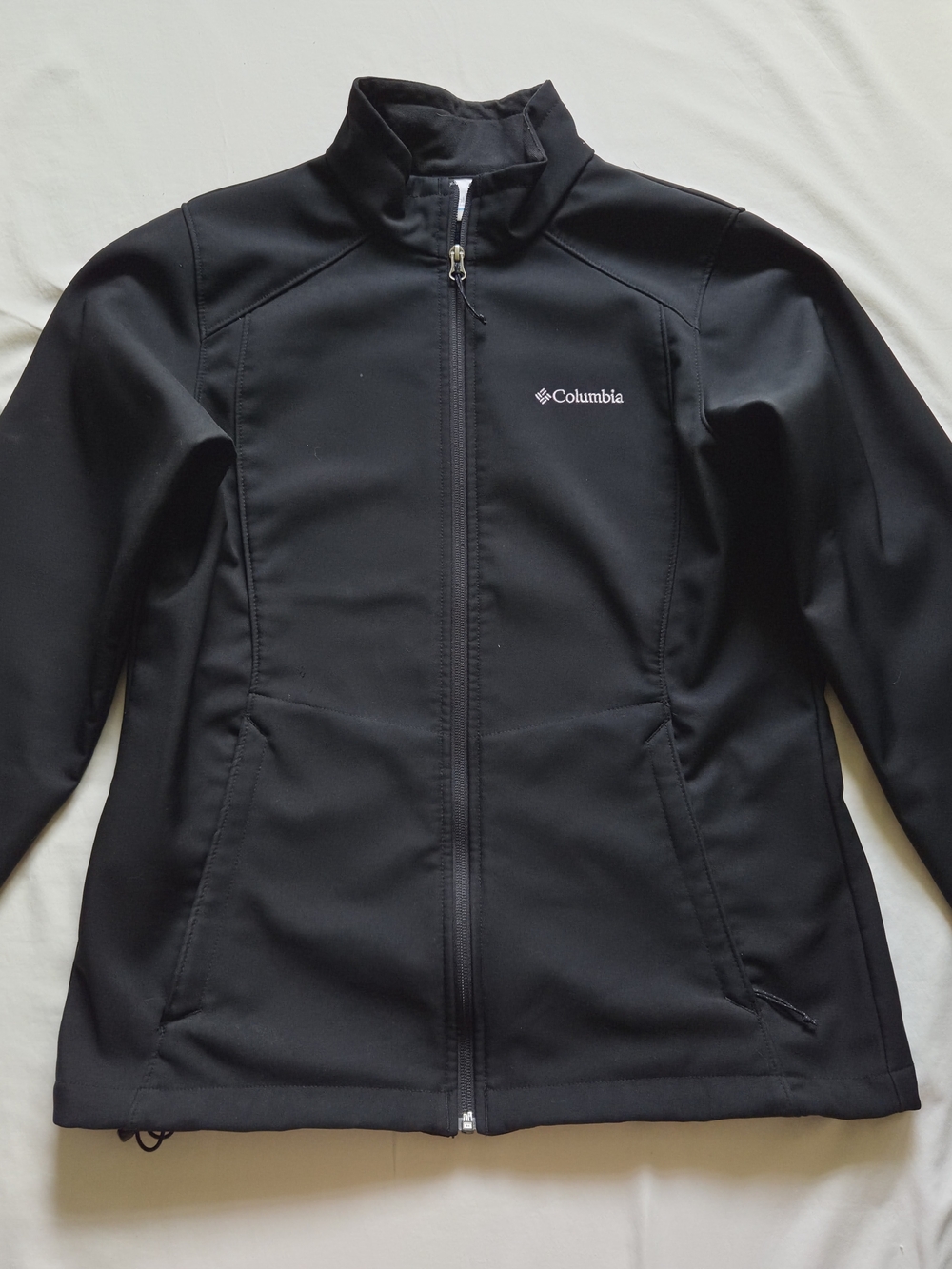 Columbia Black Women's Softshell Jacket with White Logo